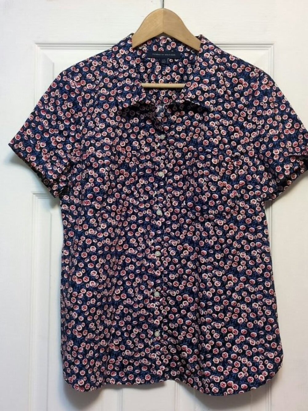 Tommy Hilfiger Rose Floral Short Sleeve Button Down Shirt Size L Preppy Classic